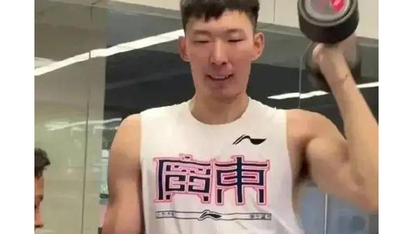 健身赋诗赞体魄 二十八言颂健康